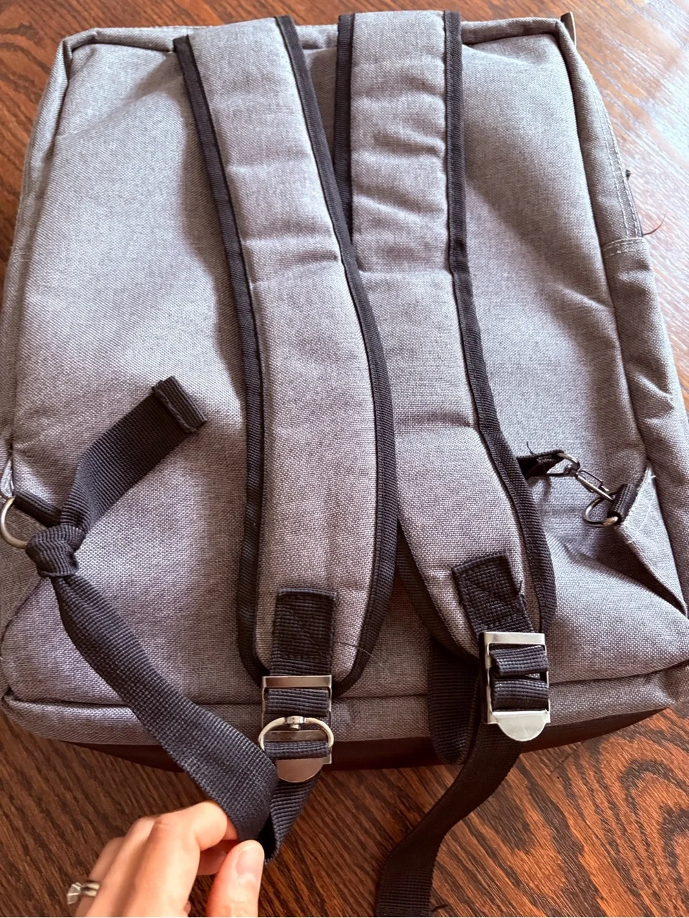 N/A unisex gray